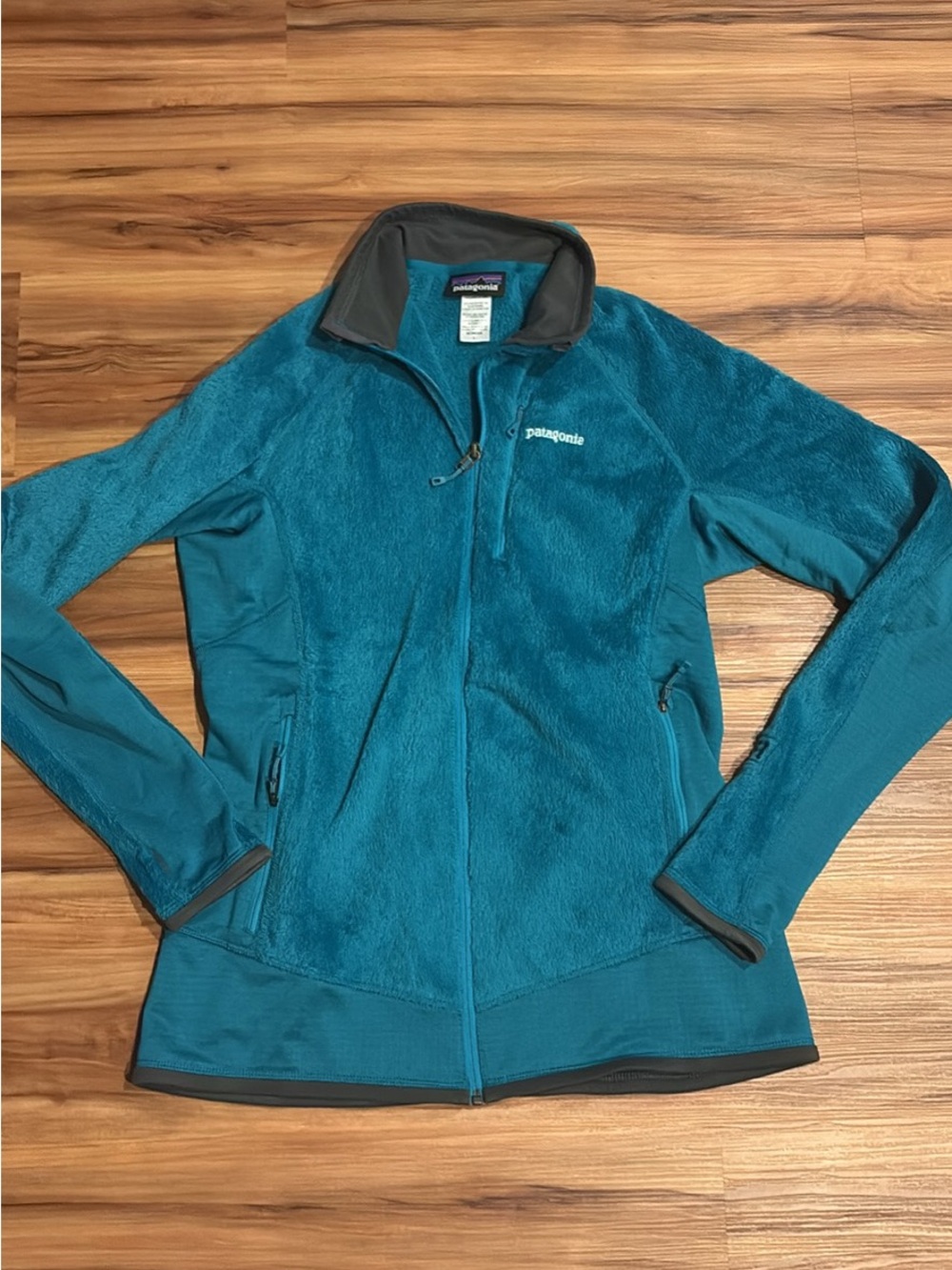 Patagonia Teal Women's Full-Zip Teddy Fleece Jacket
